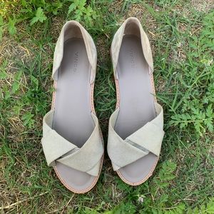 VINCE Idara Twisted d'Orsay Sandal